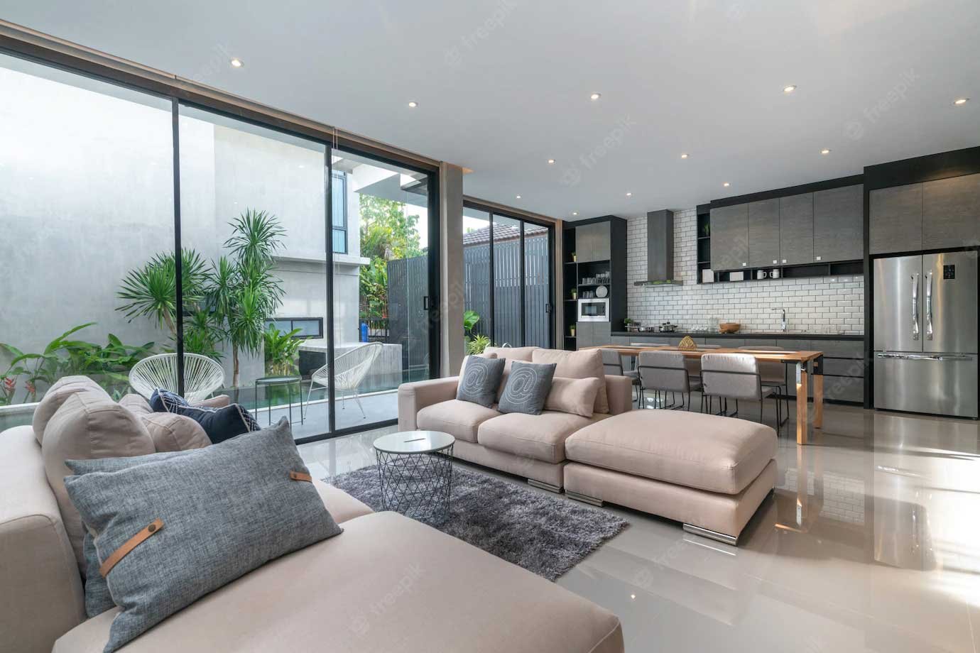 Pratha Codename Zero Goregaon East